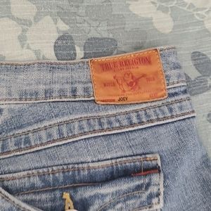 woman true religion jeans